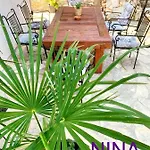 In Karin Gornji With Sea View, Balcony, Air Conditioning, Wi-fi