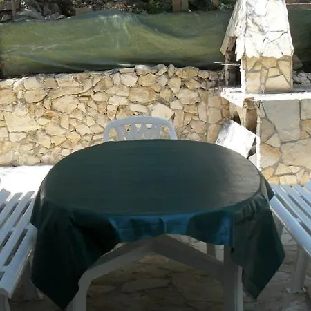 Apartment In Karin Gornji With Sea View, Balcony, Air Conditioning, Wi-fi *