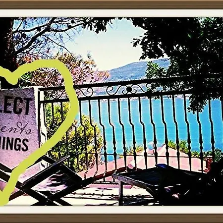 In Karin Gornji With Sea View, Balcony, Air Conditioning, Wi-fi
