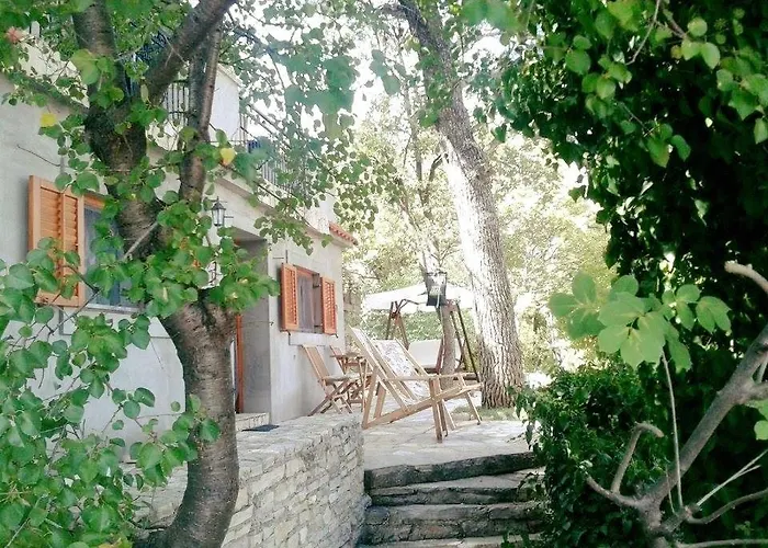 In Karin Gornji With Sea View, Balcony, Air Conditioning, Wi-fi Obrovac