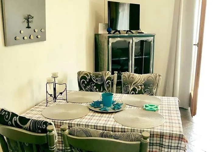 Apartment In Karin Gornji With Sea View, Balcony, Air Conditioning, Wi-fi Obrovac