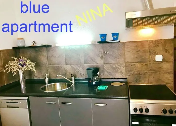 In Karin Gornji With Sea View, Balcony, Air Conditioning, Wi-fi * Obrovac