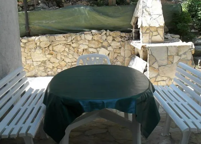 Apartment In Karin Gornji With Sea View, Balcony, Air Conditioning, Wi-fi *