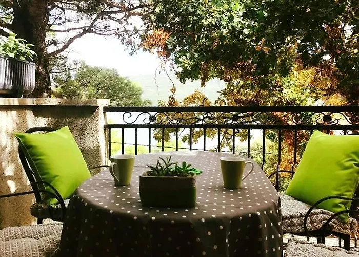 In Karin Gornji With Sea View, Balcony, Air Conditioning, Wi-fi *