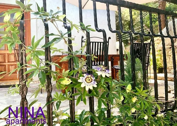 Apartamento In Karin Gornji With Sea View, Balcony, Air Conditioning, Wi-fi Obrovac
